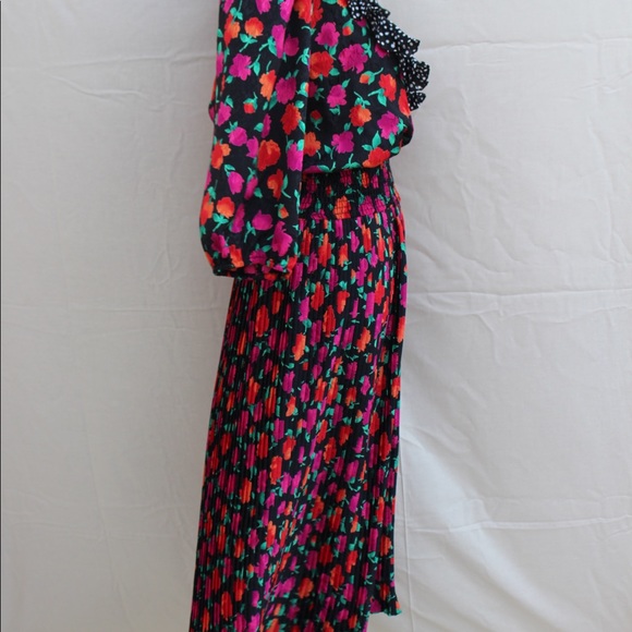 🌸SOLD🌸 Vint. Lovely 80s Diane Freis Floral Dress - Picture 2 of 4